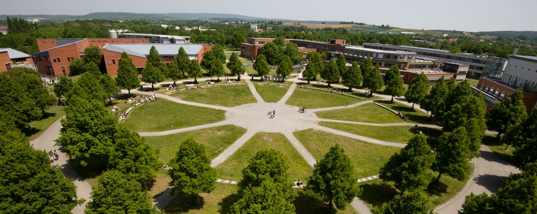 Campus der Universität Bayreuth aus der Vogelperspektive.